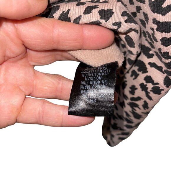 At Piece Womens Lounge Set Size Medium Black Animal Print Pockets Cotton - Picture 8 of 9